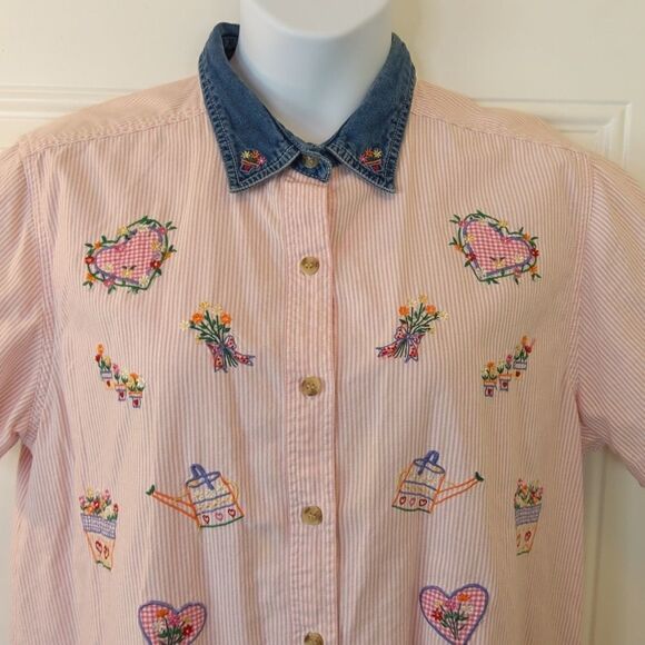 Faded Glory pink and white stripe top with embroidery and denim collar - Picture 3 of 13